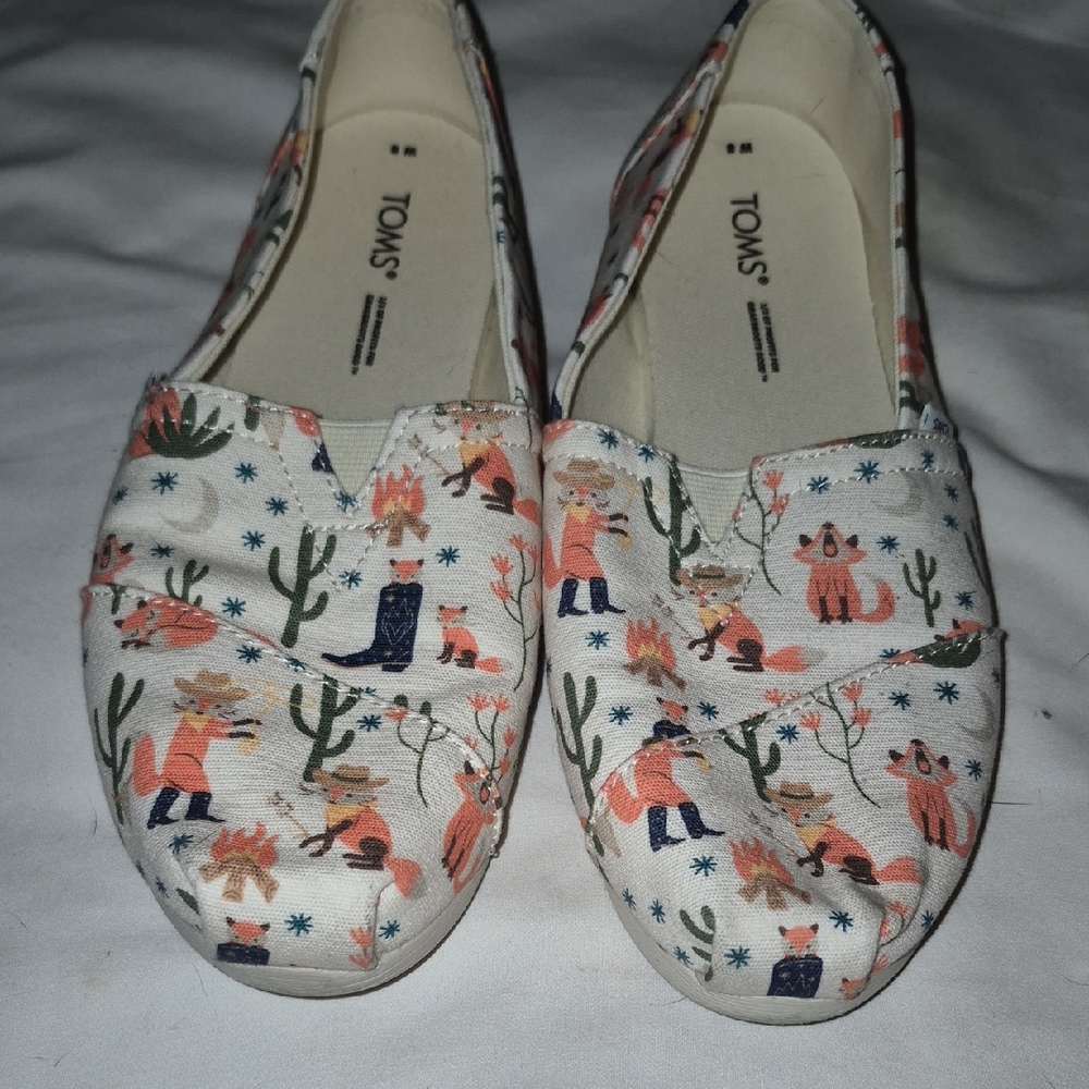 TOMS Women's Fox and Cactus Print Slippers - White and Orange